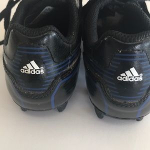 Adidas Puntero soccer cleats size 10